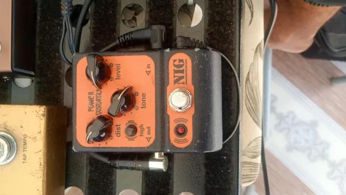 Pedal distortion