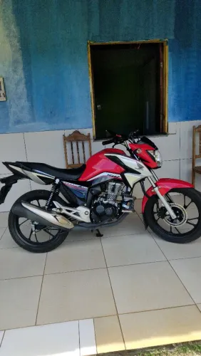 Titan 160