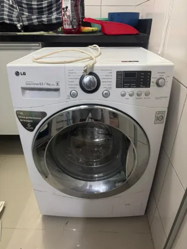 Lava e Seca LG