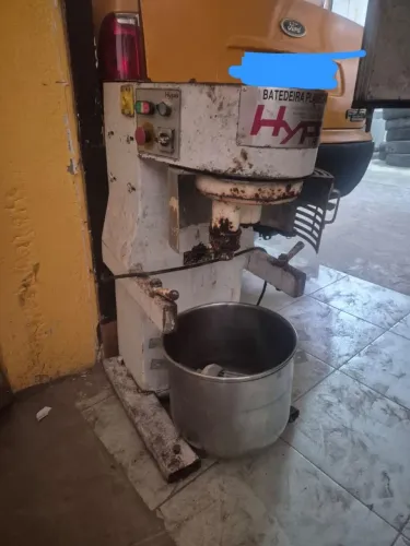 BATEDEIRA HYPOLITO 18LITROS