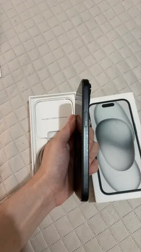 iPhone 15