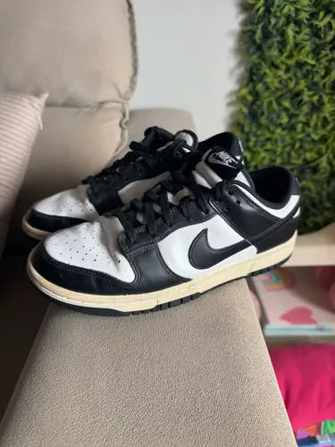 Nike Dunk Low Panda