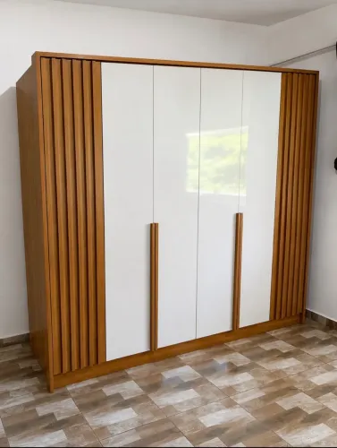 GUARDA ROUPA CASAL (ENTREGA IMEDIATA )