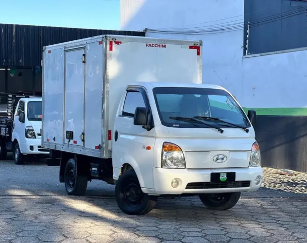 Hyundai HR 2.5 TCI Diesel (rs/rd) 2012