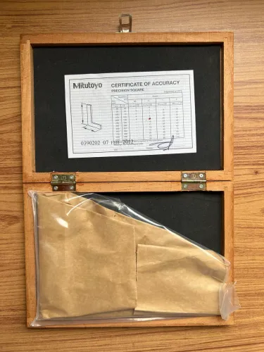 Esquadro de precisão Mitutoyo 200X130mm NOVO