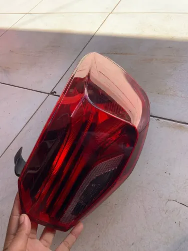 Lanterna do Onix 2020 diante disponível 