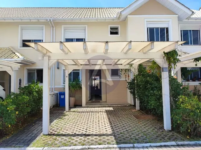Casa com 2 dormitórios à venda, 90 m² por R$ 1.100.000,00 - Morro das Pedras - Florianópol
