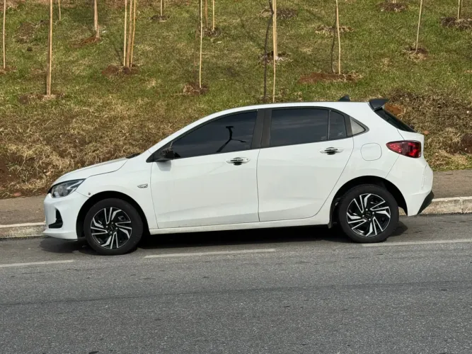 Chevrolet Onix Hatch LT 1.0 12V Flex Mec. 4P 2020