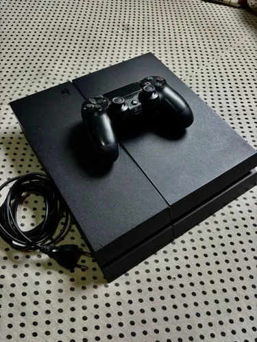 PS4 FAT