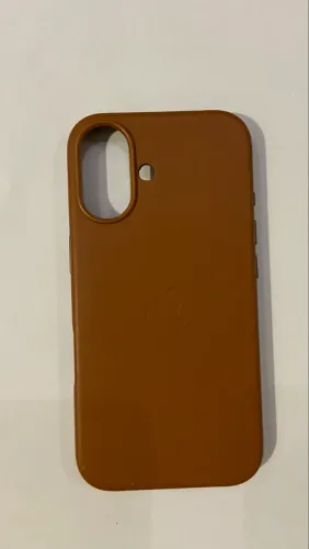 Capinha couro iPhone 16