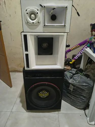 Vendo ou troco,som completo