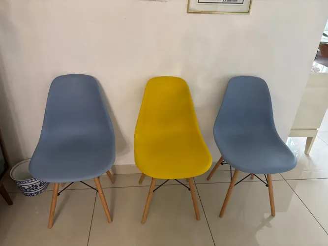 Trio de cadeiras