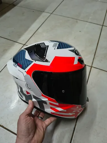 Vendo capacete kyt tt course zerado