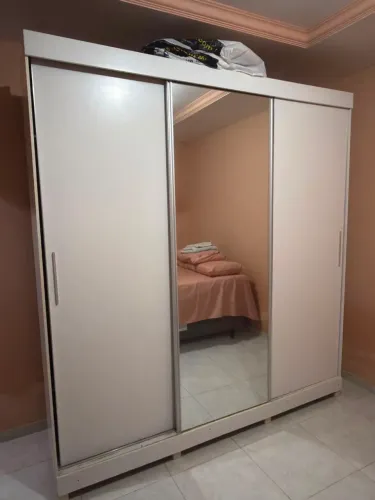 Guarda roupa casal