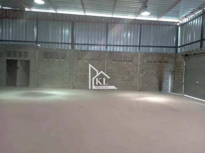 Galpão Novissimo - 750M2 - Perfeita Localização - Bairro Redinha
