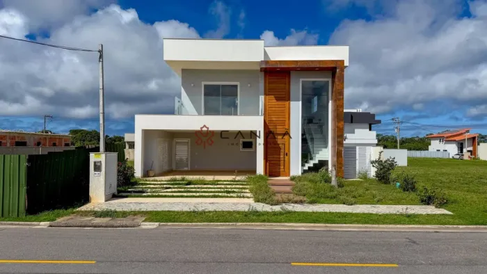Casa moderna, 4 suítes, piscina, churrasqueira Alphaville Cabo Frio