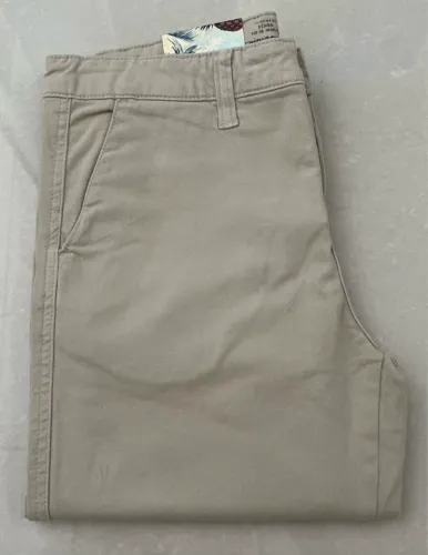 Calça chino pineapple brand NOVA ( com etiqueta )