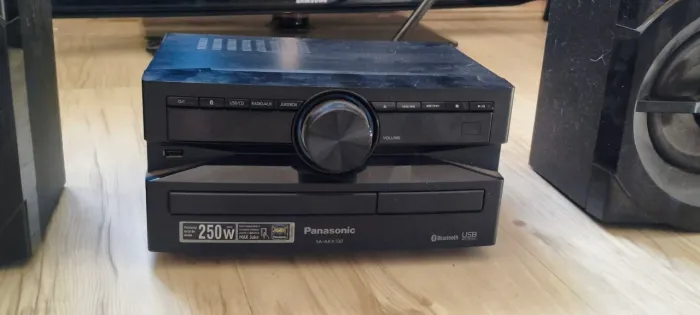 MULTIMÍDIA AKX100