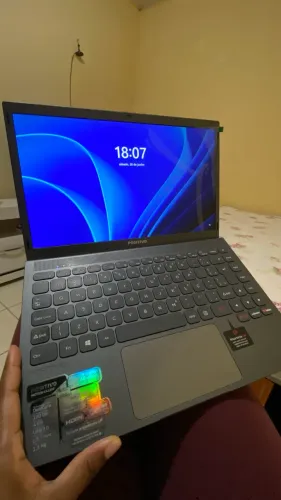 Notebook positivo
