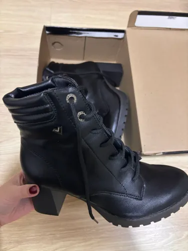 Bota Coturno Preto