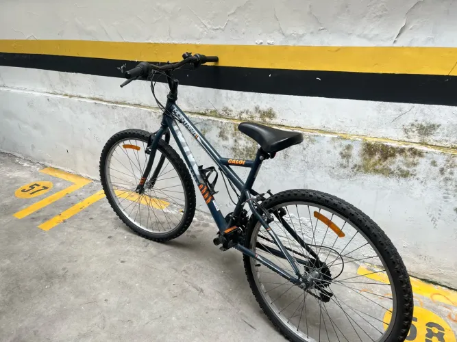 Bicicleta caloi Montana