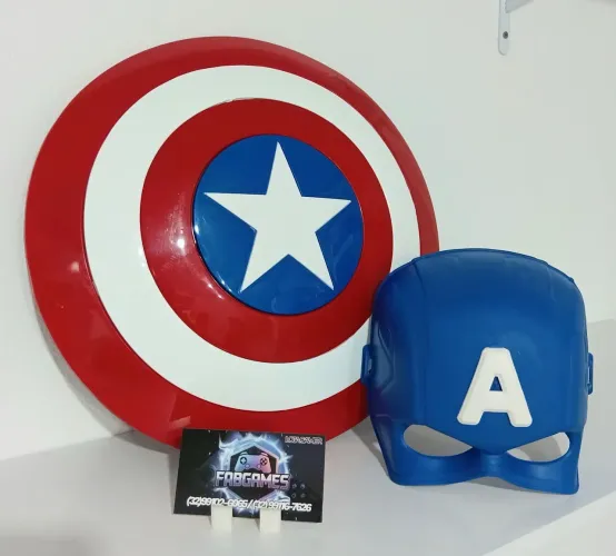 Máscara e escudo CAPITÃO AMÉRICA. Aqui na LOJA FABGAMES