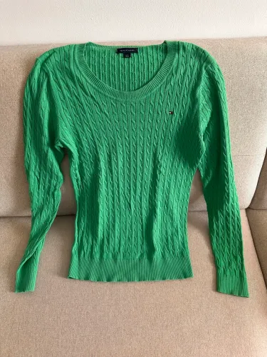 Casaco original da Tommy Hilfiger, Tamanho G, comprado nos EUA, em excelente estado.