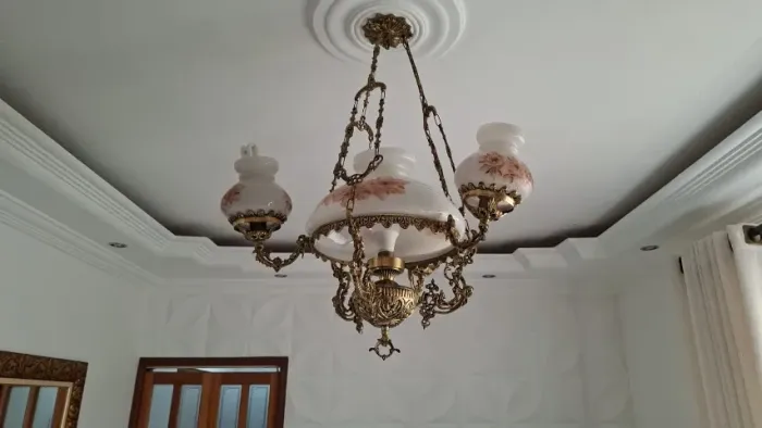 Lustre