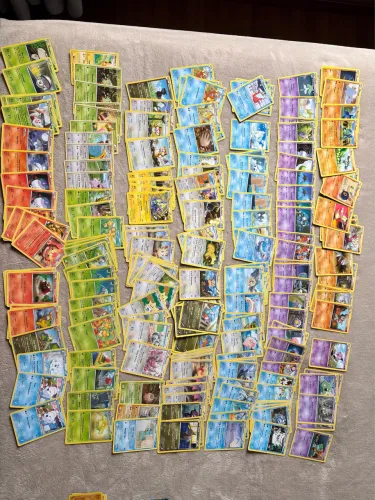 Lote cartas pokémon borda amarela