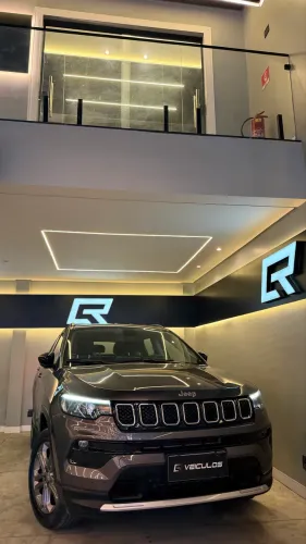 Jeep Compass Long. T270 1.3 TB 4X2 Flex AUT 2023