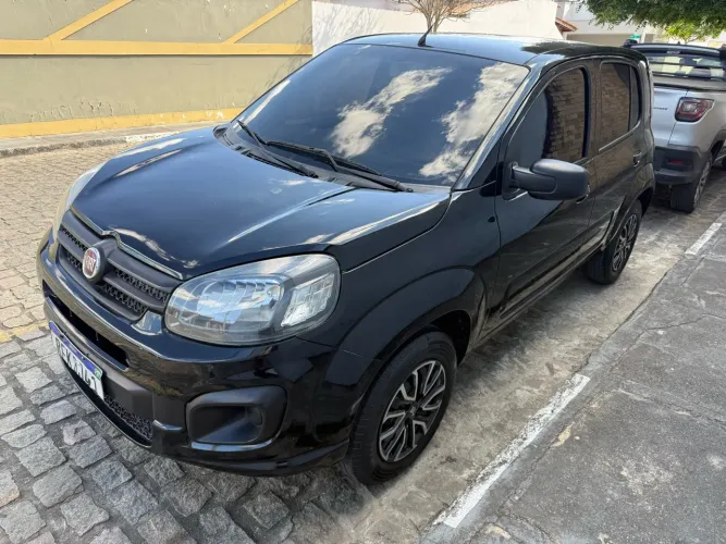 Fiat Uno Attractive 1.0 EVO Fire Flex 8V 5P 2021