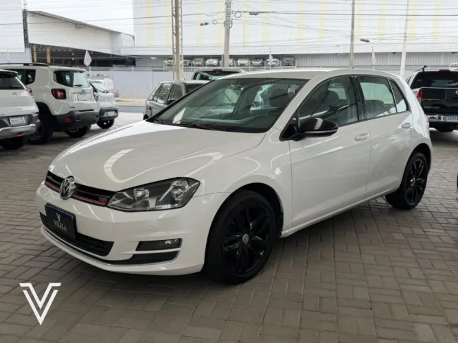 Volkswagen Golf Highline 1.4 TSI 140cv Aut. 2015
