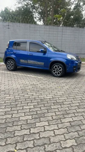 Fiat Uno Sporting 1.4 EVO Fire Flex 8V 4P 2015