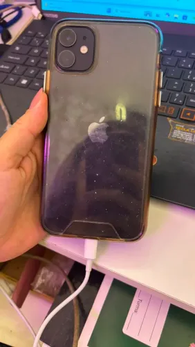 Vendo celular iPhone 11