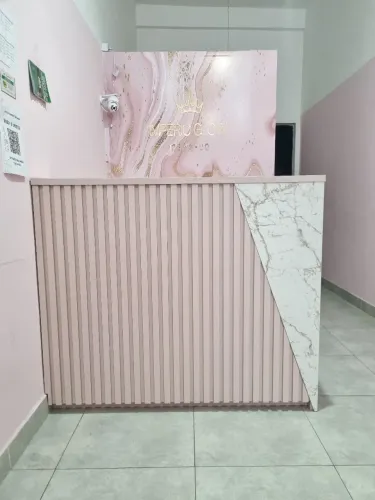 Balcão Rosa Para Loja em L Semi Novo Ripado 