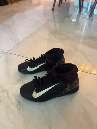 Botinha Mbappé original!!