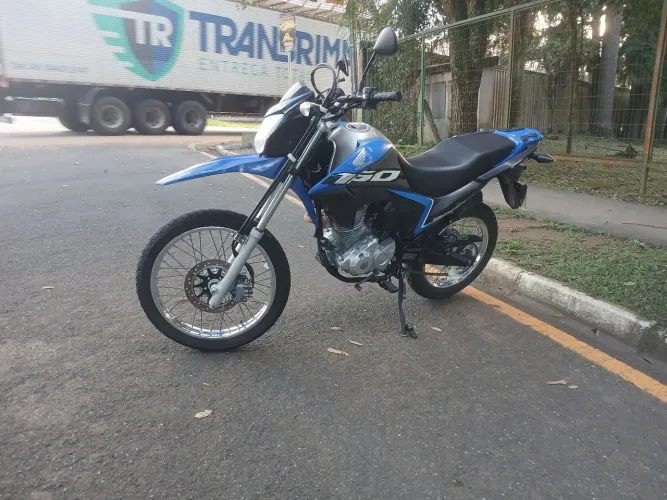 Honda bros 160 aceito trocas passo no cartão até 24x