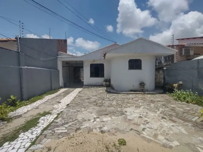 Casa para alugar, 330 m² por R$ 4.111,50/mês - Cidade dos Funcionários - Fortaleza/CE