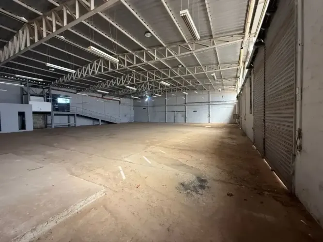 Imóvel para venda com 1500 metros quadrados com 2 quartos em Vila Industrial - Mogi das Cr