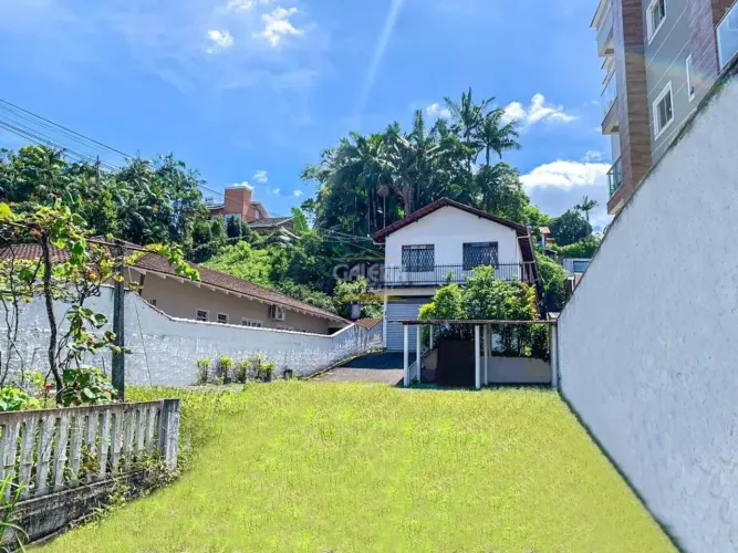 GALPÃO no BOM RETIRO com 0 quartos para LOCAÇÃO, 100 m²