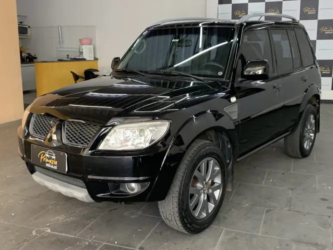Mitsubishi Pajero TR4 2.0 Flex 16V 4X2 Mec. 2013