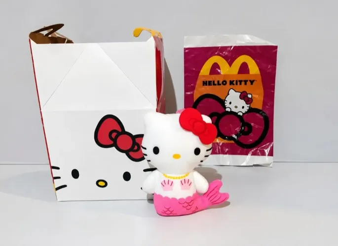 Hello Kitty Sereia McDonald's - Brinde Completo com Embalagens