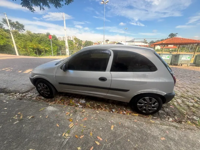 Chevrolet Celta 1.0/super/n.piq.1.0 MPFI VHC 8V 3P 2001