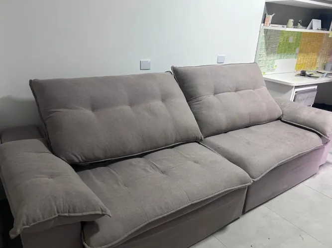 Sofá reclinável que vira cama