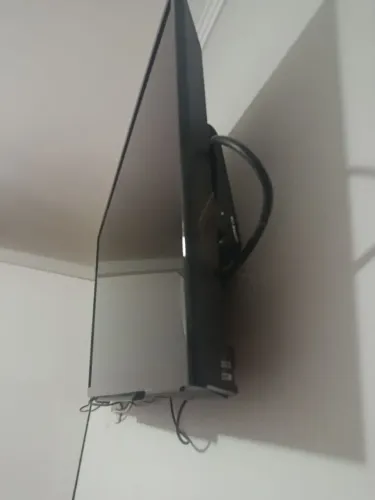 Vendo televisão 32