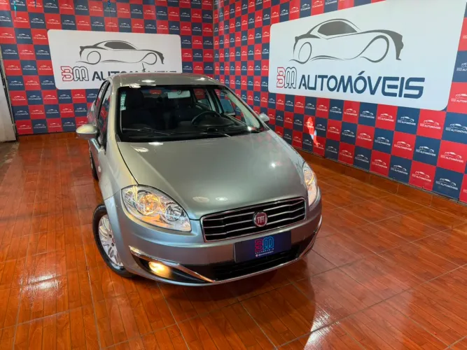 Fiat Linea Essence Dualogic 1.8 Flex 16V 4P 2016