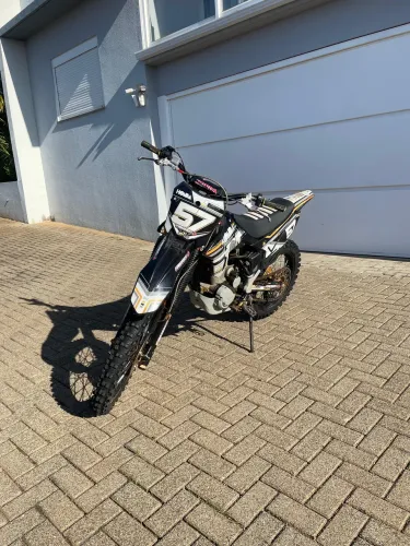 Crf 230 