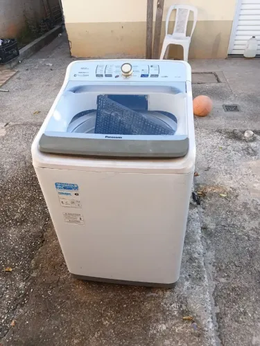 Máquina de lavar Panasonic