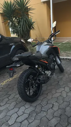 Yamaha FZ25