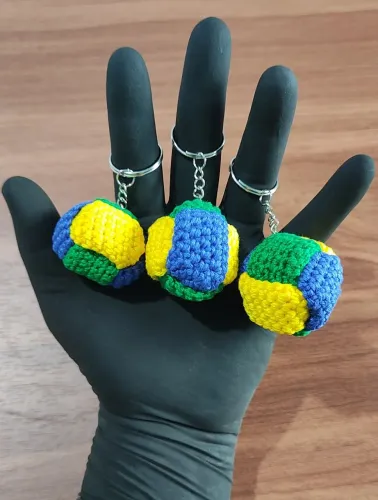 Bola do Brasil de crochê